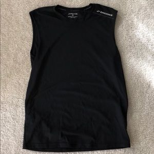 Brooks muscle top size large